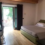 Oasi Vetoio Bed & Breakfast L'Aquila