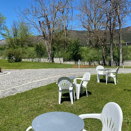 Oasi Vetoio 3*