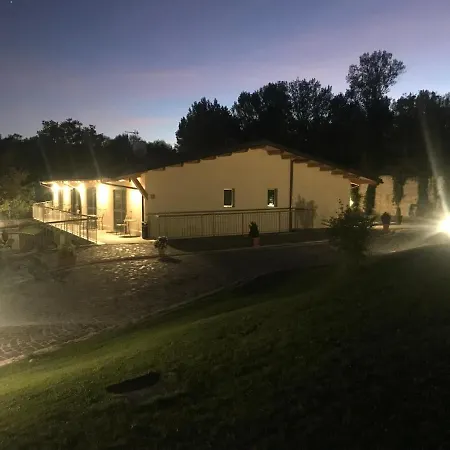 Oasi Vetoio Bed & Breakfast 3*