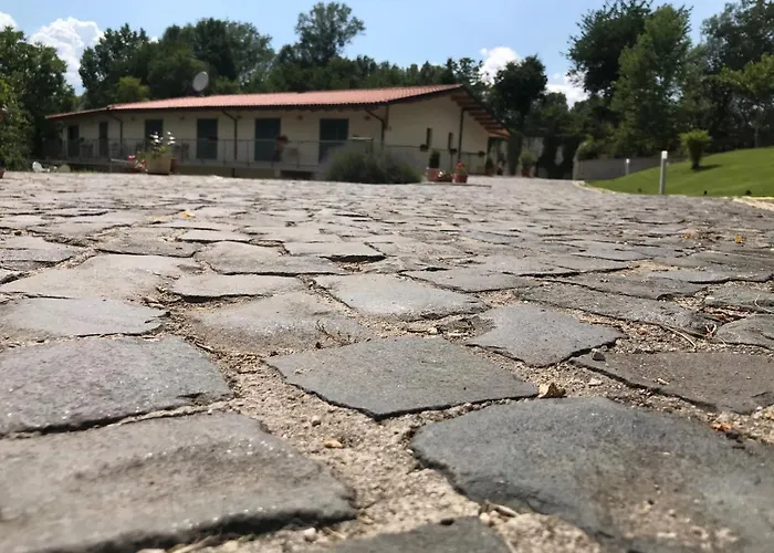 Oasi Vetoio Bed & Breakfast LʼAquila